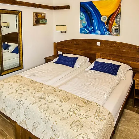 Plitvice Luxury Etno Garden Hotel Plitvicka Jezera Room photo