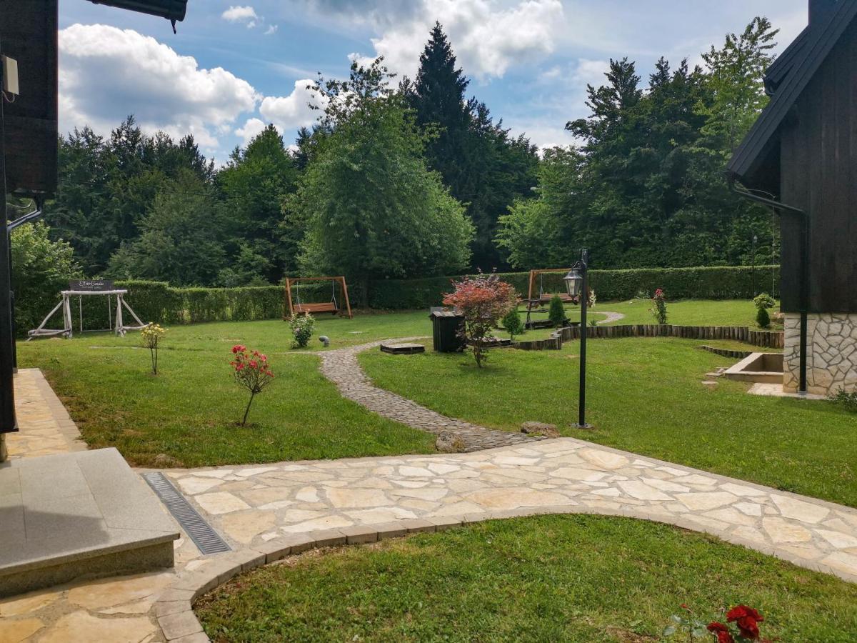 Plitvice Luxury Etno Garden Holiday park 4*