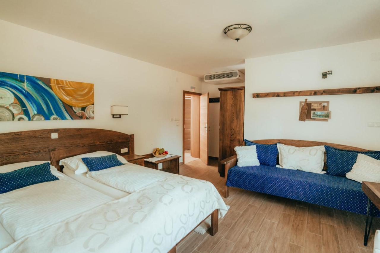 Plitvice Luxury Etno Garden Holiday park 4*